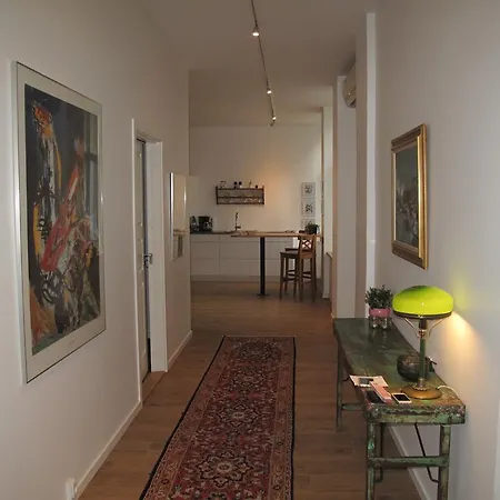 Stroget Luxury *